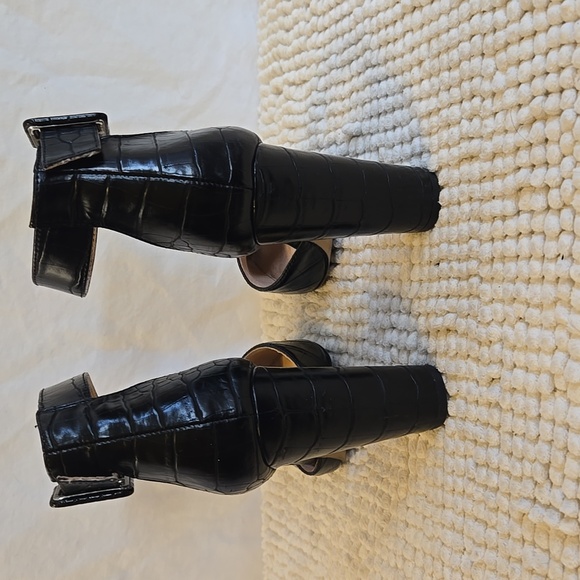 Michael By Michael Shannon Romina Faux Crocadile Pointed Toe Heel size 6 - Picture 5 of 7